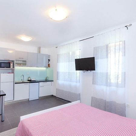Studio Apartment Toma سبليت المظهر الخارجي الصورة